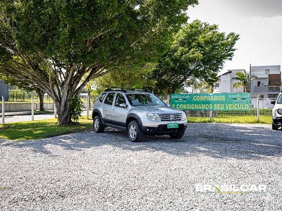 RENAULT DUSTER 2.0 DYNAMIQUE 4X2 16V FLEX 4P AUTOMÁTICO